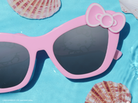 Hello Kitty Beach Time